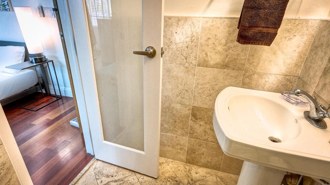 The Traymore Apartment Маями Бийч Екстериор снимка